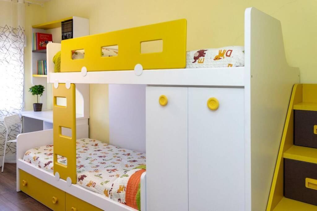 La Casa De Silvia Visita Parque Warner, Madrid Y Alrededores San Martín de la Vega Екстериор снимка